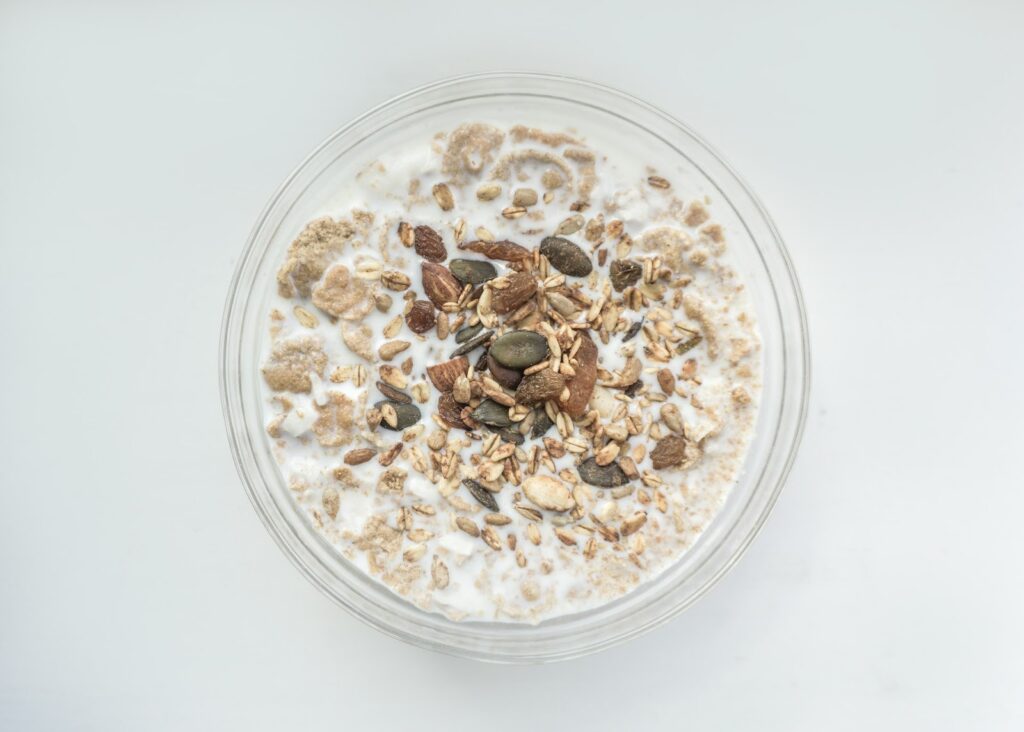 便秘吃什麼
https://unsplash.com/photos/oatmeal-with-milk--0gya0UbwPs?utm_content=creditCopyText&utm_medium=referral&utm_source=unsplash