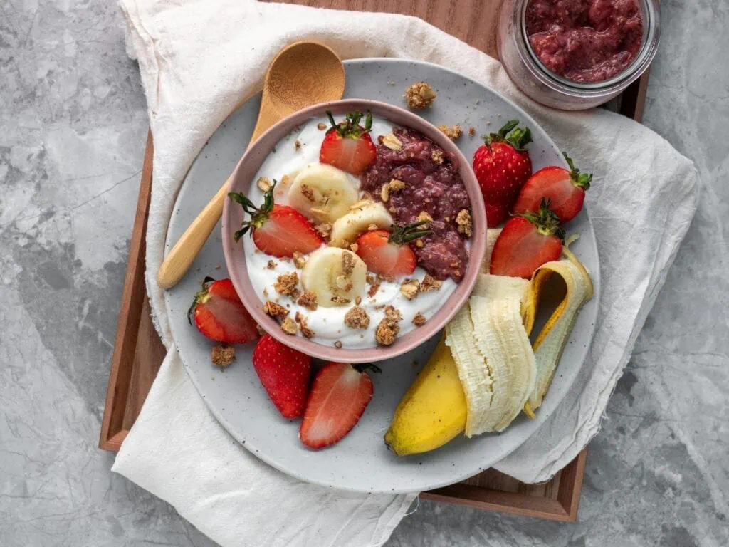 https://unsplash.com/photos/sliced-fruits-on-white-ceramic-plate-uy_V12d-VXU?utm_content=creditCopyText&utm_medium=referral&utm_source=unsplash