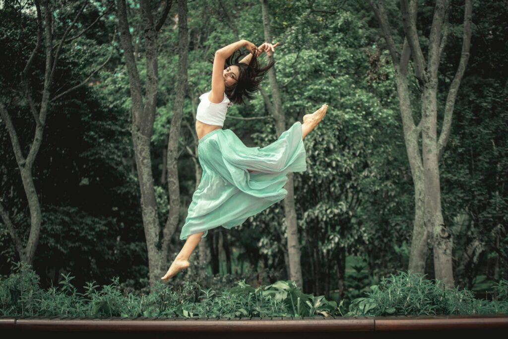 快速解便秘
https://unsplash.com/photos/woman-in-white-dress-jumping-on-brown-wooden-fence-during-daytime-Hzbw7bnMufs?utm_content=creditCopyText&utm_medium=referral&utm_source=unsplash