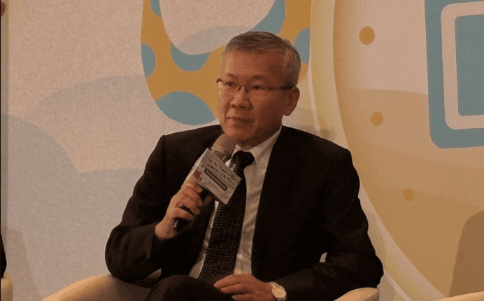 李貽恆醫師指出,約八成心肌梗塞與中風可透過預防達成,尤其「糖、心、腎」族群應重視帶狀疱疹疫苗接種。新型疫苗安全性高、保護力可達90%以上,效果長達5至15年,有助降低心血管事件風險。