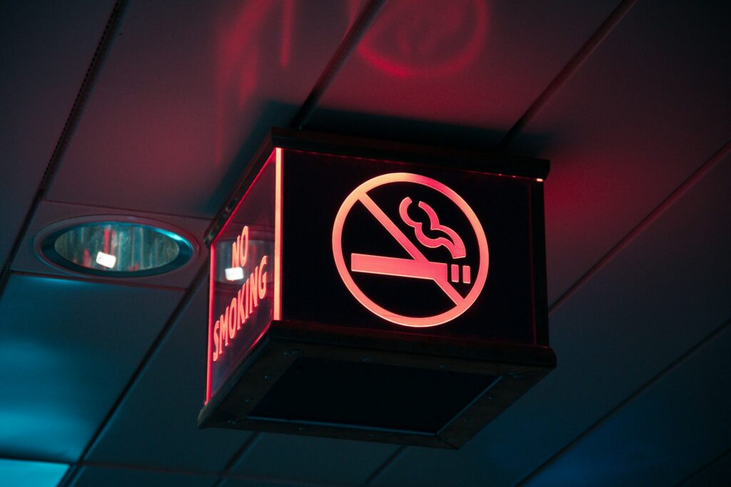 如何降低膽固醇？從飲食、運動到生活習慣一次全部告訴你